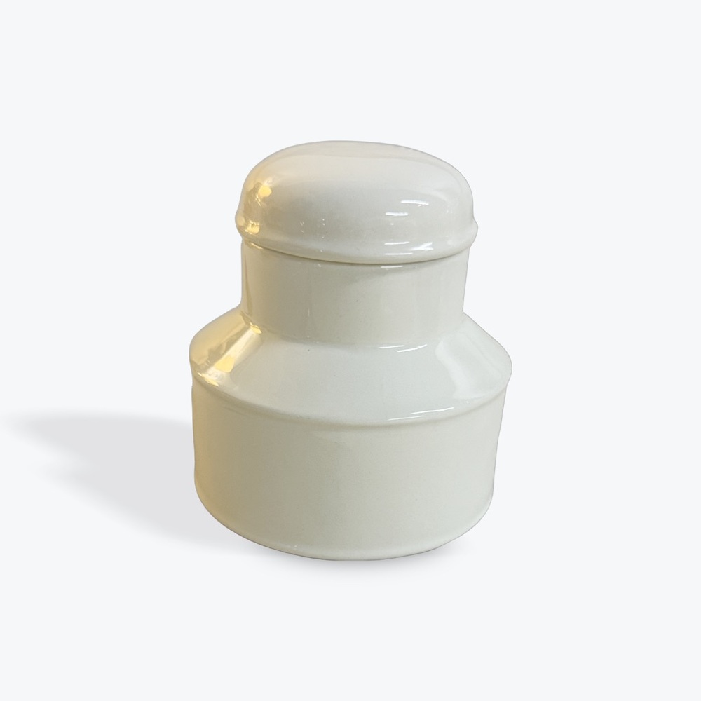 VINTAGE :: wedgewood sugar bowl